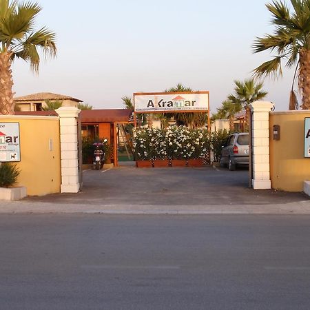 סן לאונה Akramar Village חדר תמונה