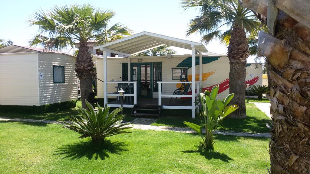 סן לאונה Akramar Village חדר תמונה