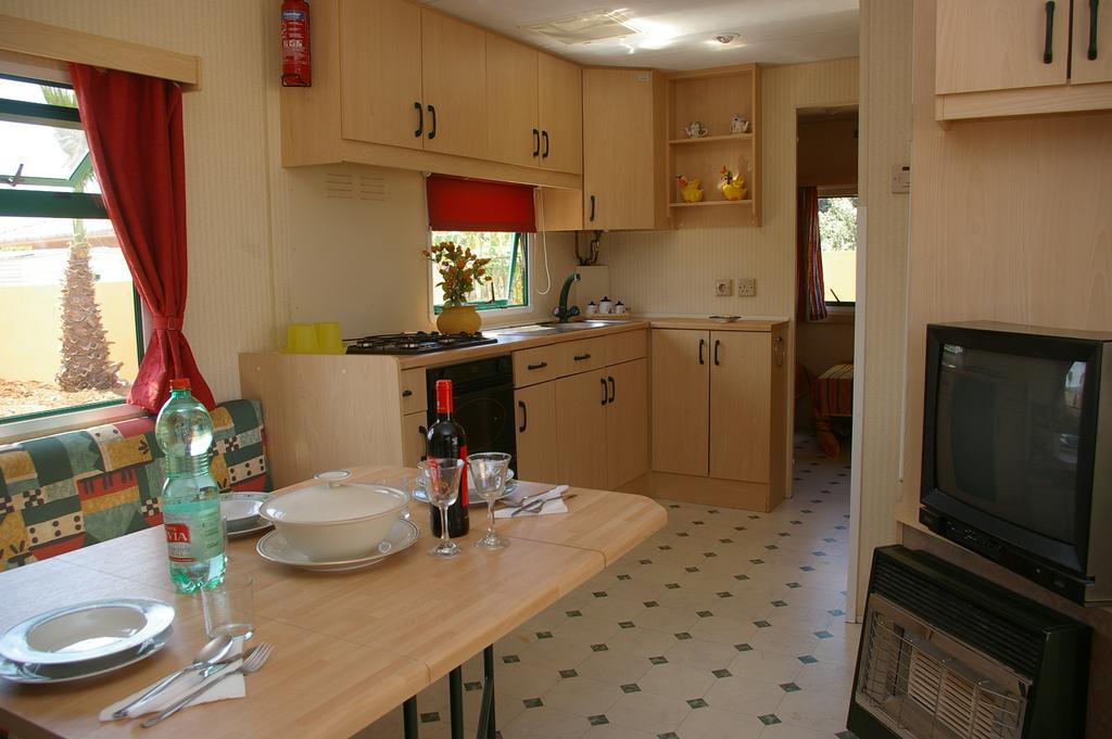 סן לאונה Akramar Village חדר תמונה